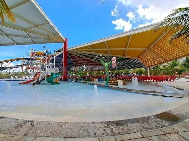 Flat Com Clube Diroma Gratis Todos Os Dias! Apartman Caldas Novas Brazília