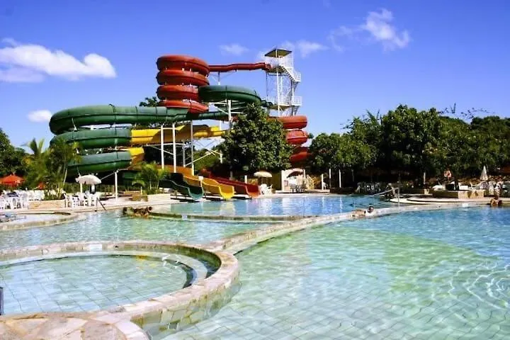 Flat Com Clube Diroma Gratis Todos Os Dias! Apartman Caldas Novas